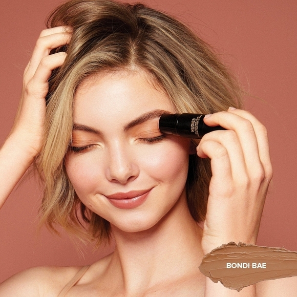 Nudestix Bondi Bae Nudies Bronze Matte Bronzing Stick - Picture 2 of 4